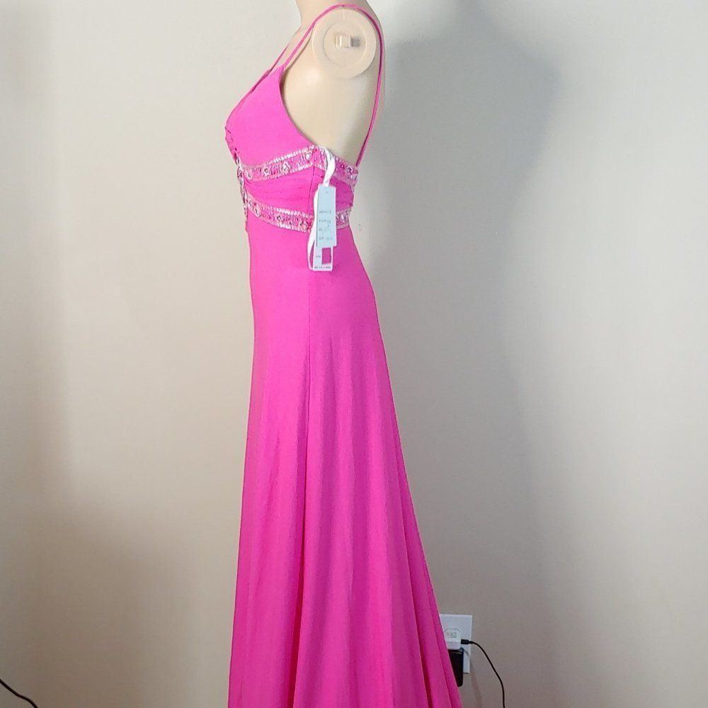 NWT Hi Low A-line Sexy Prom/Formal Gown by Excite - Picture 2 of 7